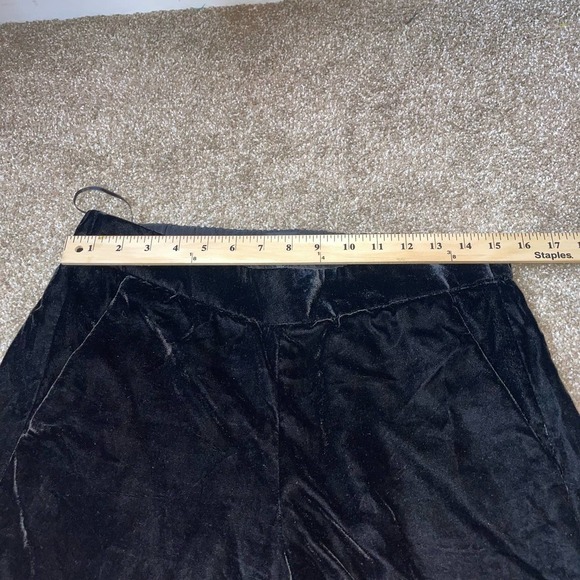 J. Crew Pull-on easy pants in velvet/velour sz 8 black Poll on elastic waist - Picture 5 of 9
